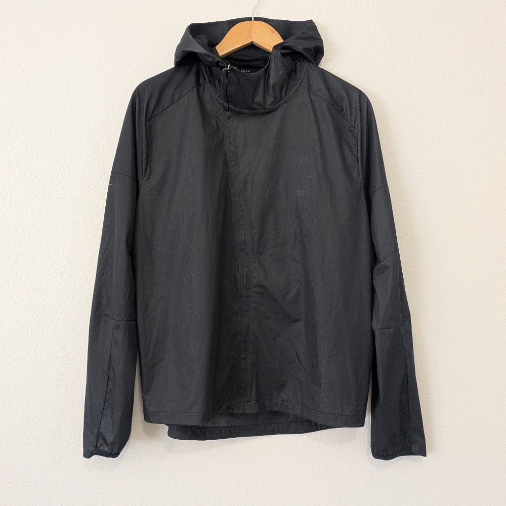 Nike Tech Pack 3-Layer Running Jacket